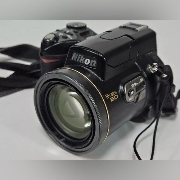 Lens Coolpix 8800 Vr Rare Nikon Coolpix 8800 Digital Camera